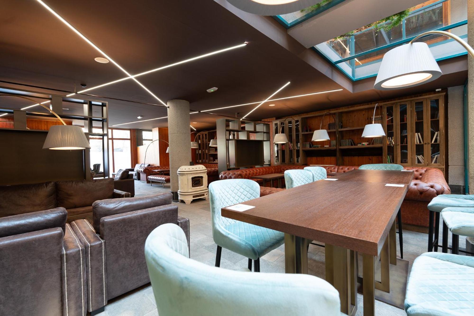 Ushuaia, The Mountain Hotel アリンサル エクステリア 写真